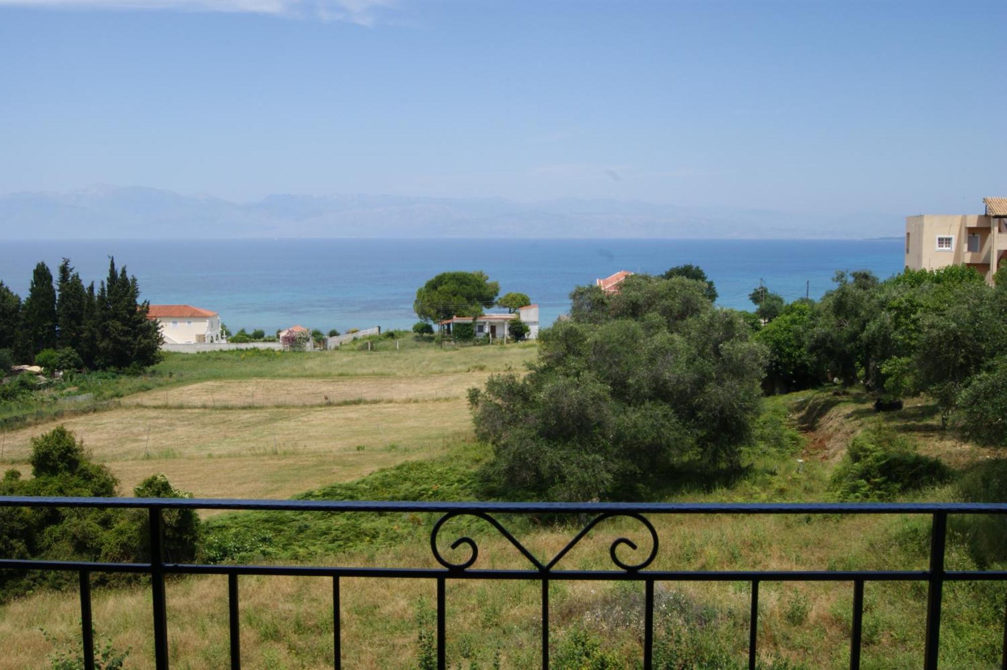 Astrakeri Villa Bouka מראה חיצוני תמונה
